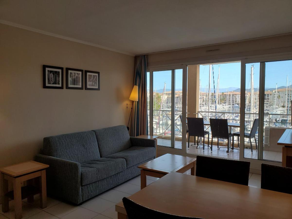 CAP HERMES Vue PORT T2 40m2 climatise 4 personnes Fréjus Extérieur photo