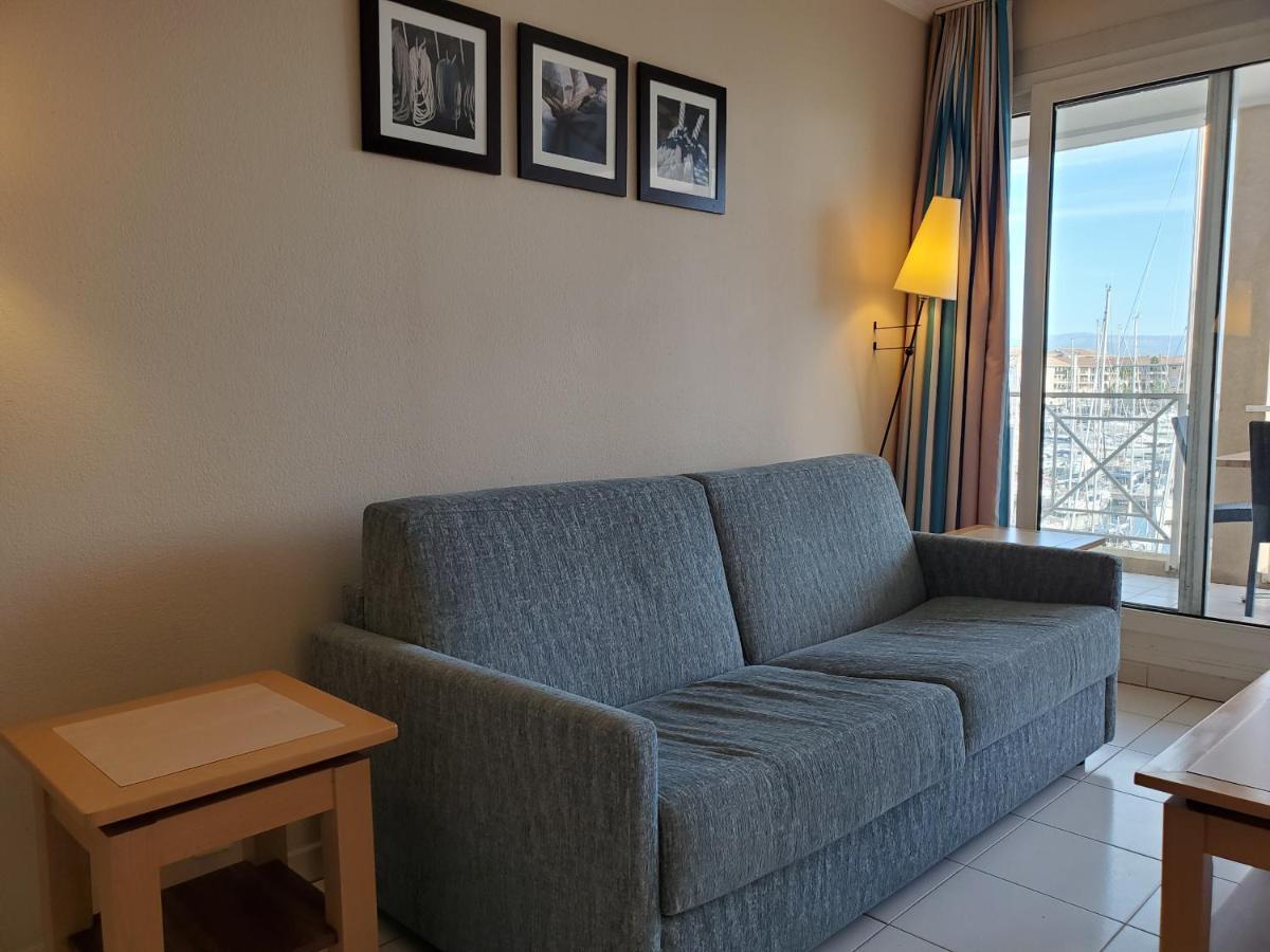 CAP HERMES Vue PORT T2 40m2 climatise 4 personnes Fréjus Extérieur photo
